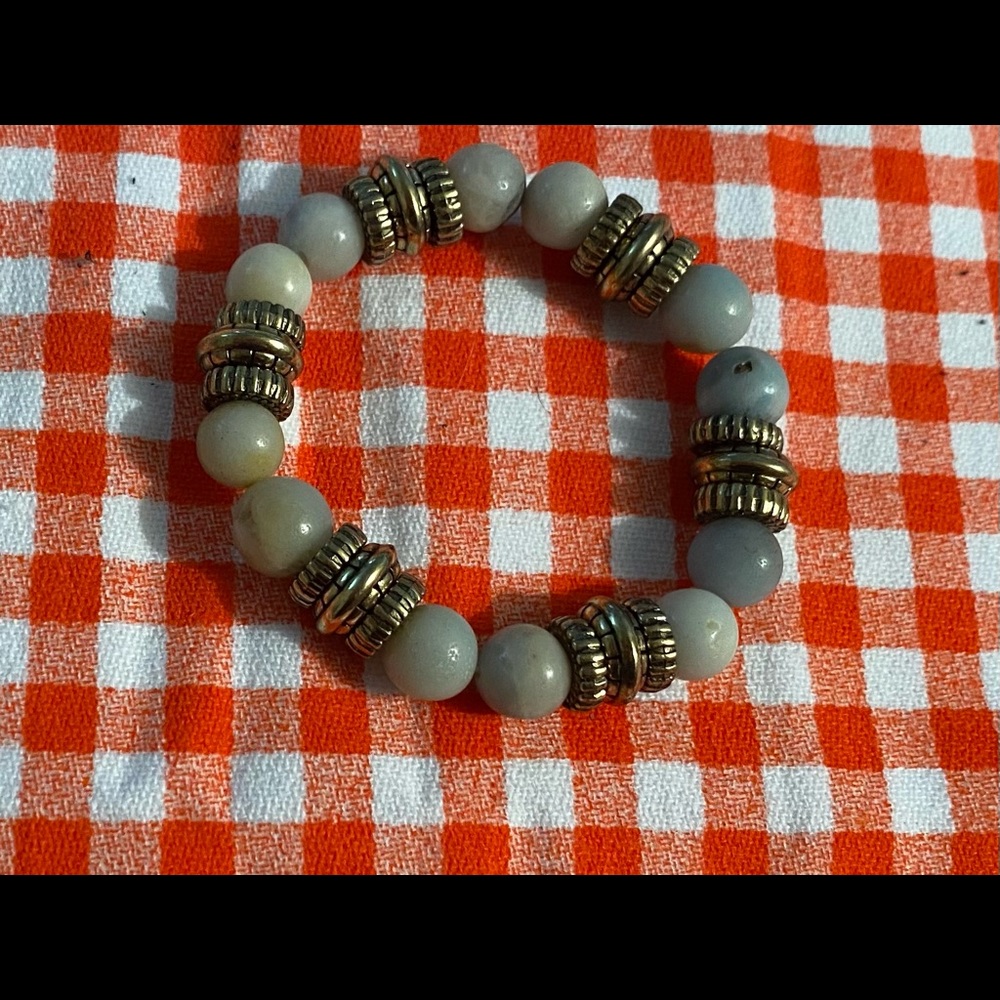 Multicolor bracelet